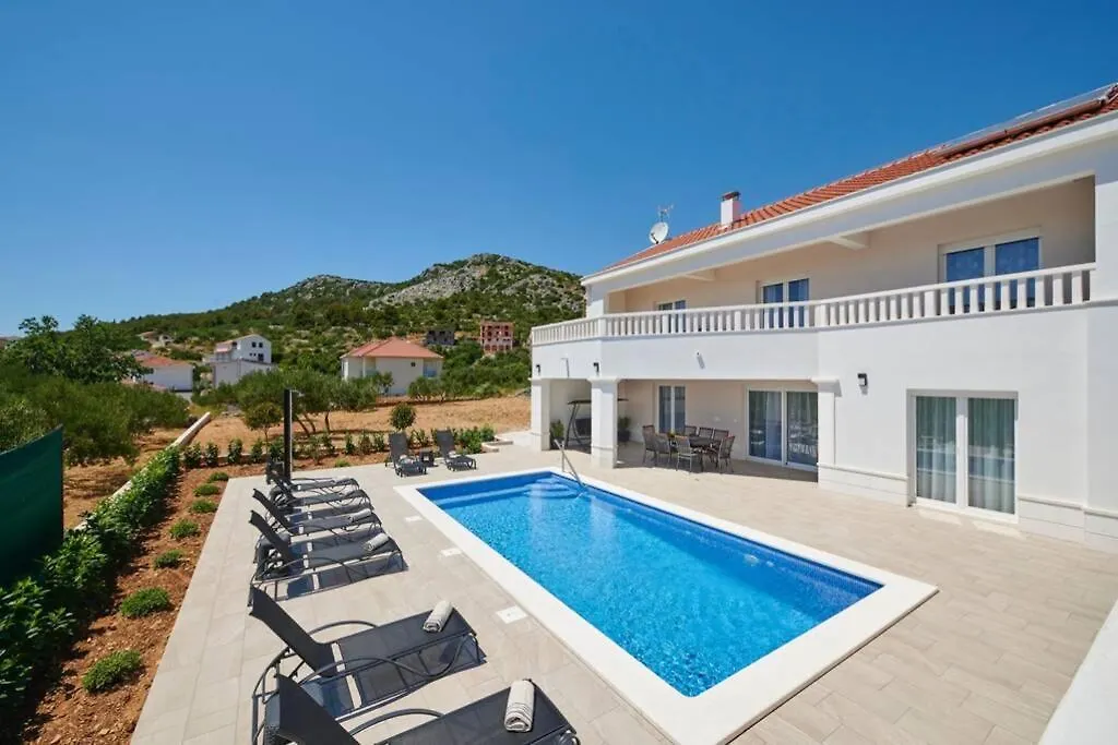 Villa Mardia Seget Vranjica
