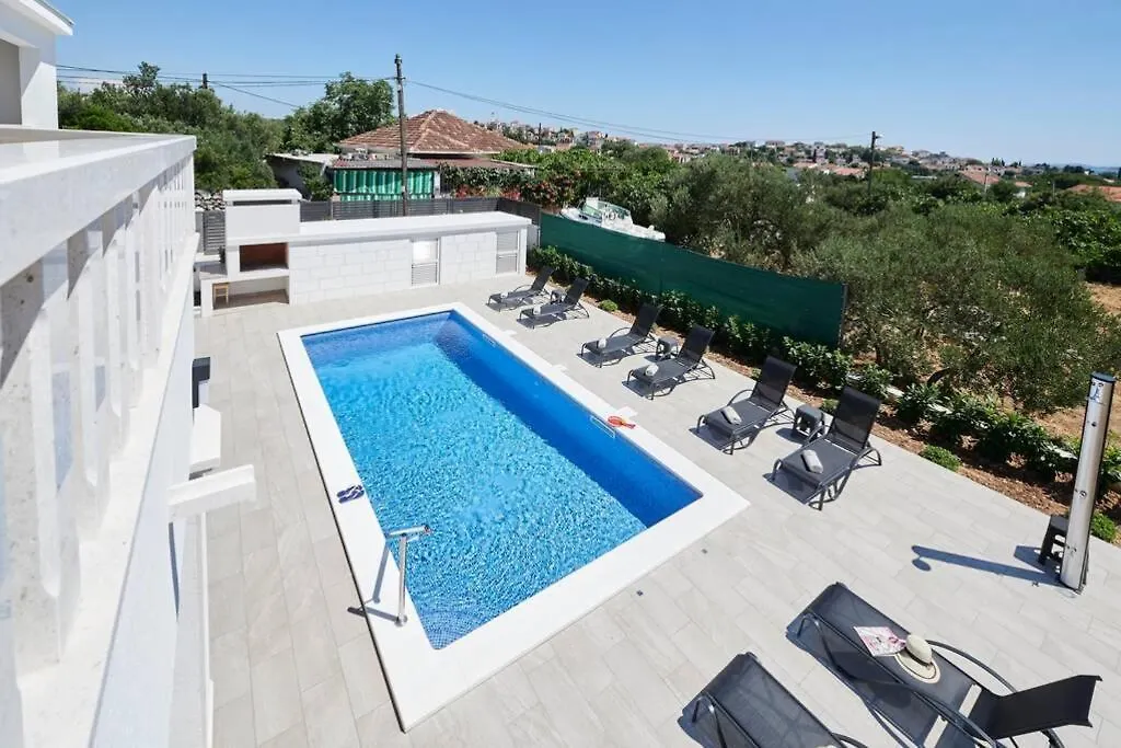 Villa Mardia Seget Vranjica Croatia